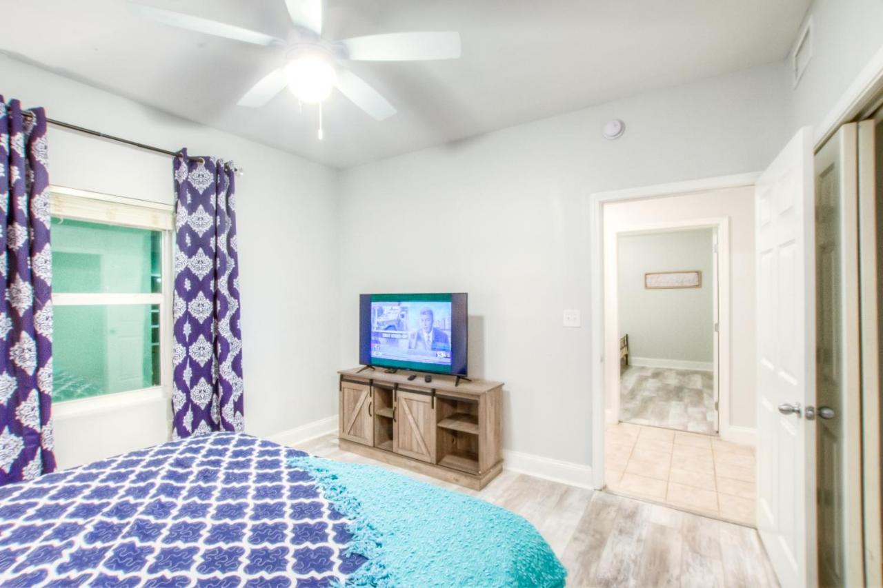 Brand New!Laketown Wharf 334! Beautiful 3 Bd, Great Amenities, And Great Location Panama City Beach Exterior photo